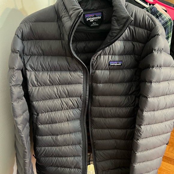 Patagonia Other - Patagonia Men's Charcoal Puffer Jacket